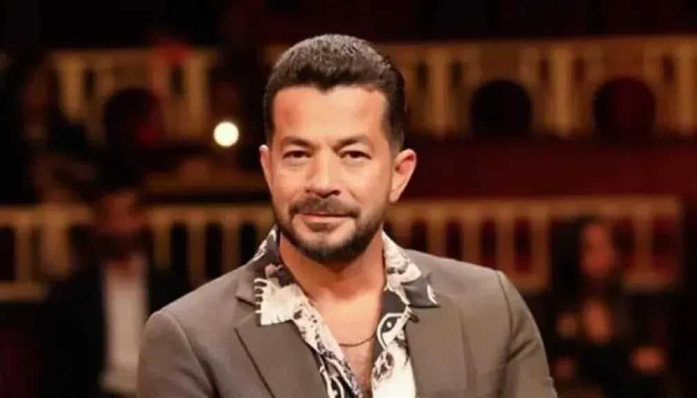 شريف سلامة يكشف سرر لقاؤه بالزعيم عادل إمام: ”لحظة غيرت حياتي للأبد”