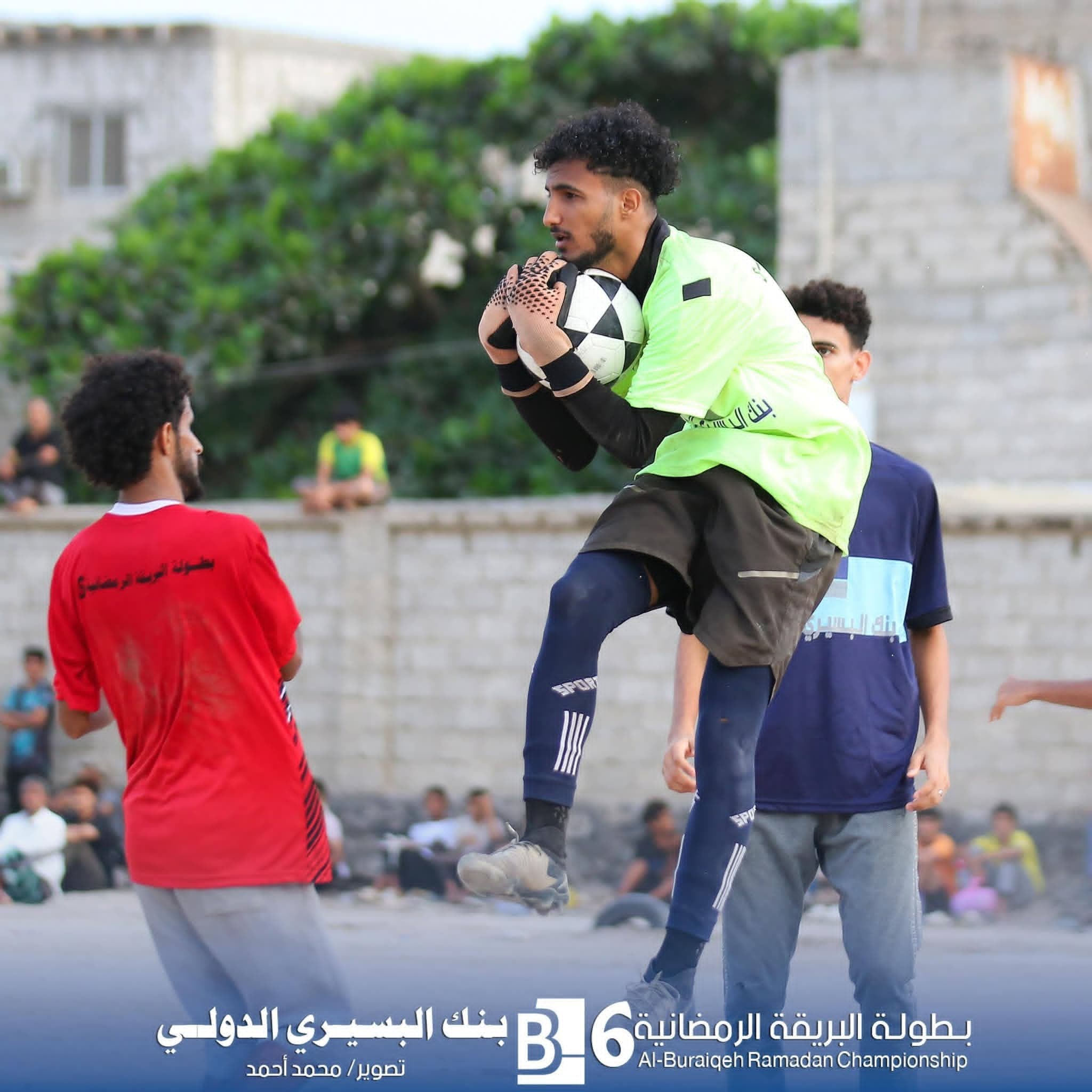 البي كلاس يتأهل بصعوبة إلى نصف نهائي بطولة البريقة الرمضانية السادسة على حساب شباب الكود