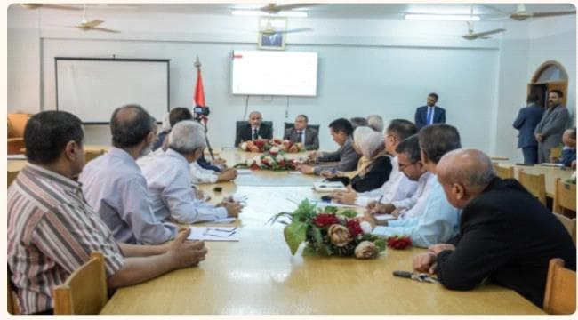 عضو مجلس القيادة الرئاسي محمود الصبيحي يشيد بالإنجازات العلمية والفكرية التي حققتها جامعة عدن