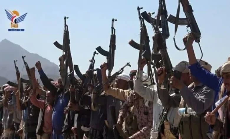 الحـ,ـوثيون يعلنون رسمياً الوقوف عسكرياً إلى جانب إيران ويحددون ساعة الصفر
