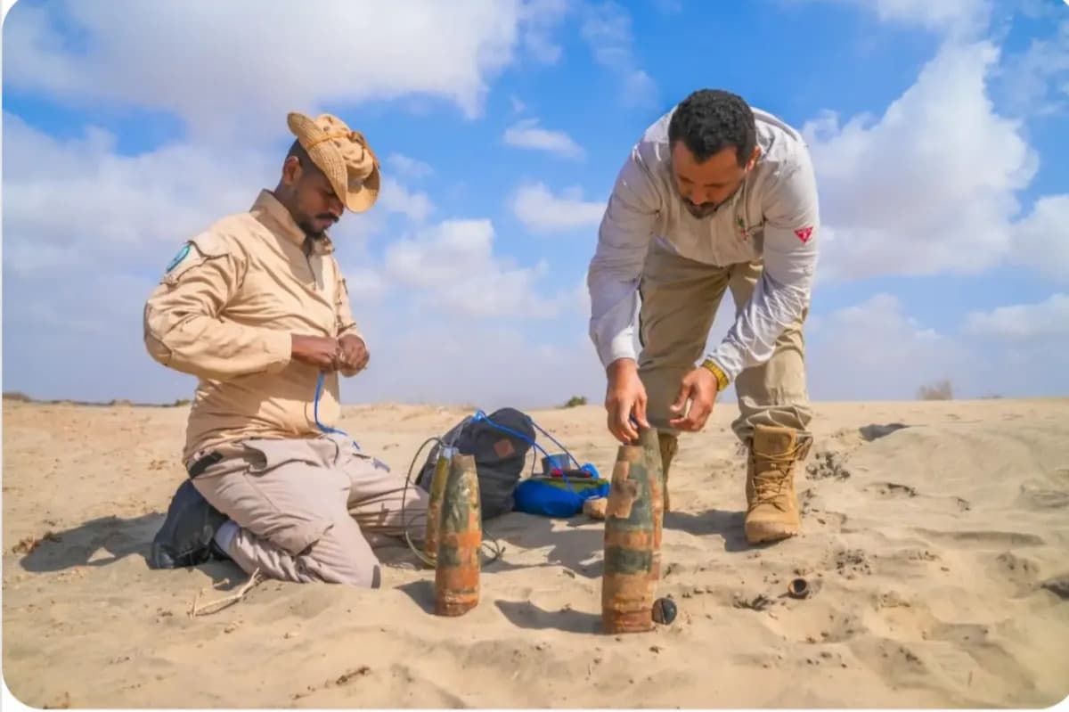 إتلاف أكثر من 1300 قطعة من المخلفات الحـ,ـربية في حضرموت