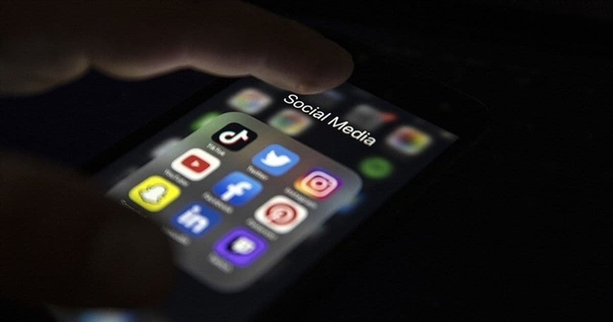 الاحتلال يستعين بمستشار سابق لترامب لتبييض صورته عبر الذكاء الاصطناعي 