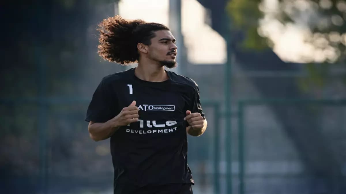 عاجل: آدم الكايد ينقذ الزمالك من كارثة حقيقية… 7 غيابات تهدد عرش الدوري!