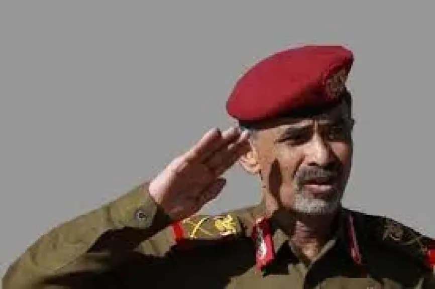 عضو المجلس الرئاسي محمود الصبيحي يغادر عدن إلى الرياض.. ووزير الدفاع في الوفد