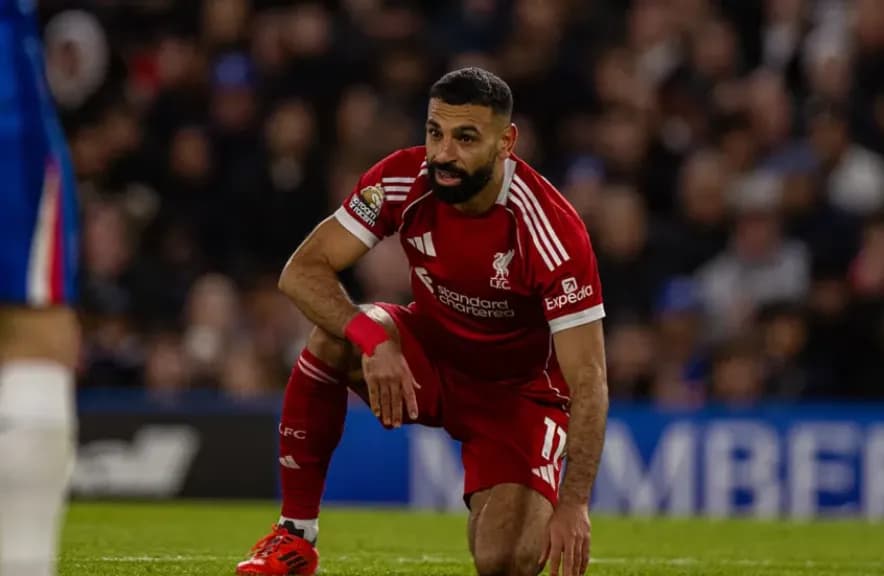 صدمة لمنتخب مصر.. أرني سلوت يُفجر مفاجأة ويمنع محمد صلاح من الانضمام لمنتخب مصر لهذا السبب!