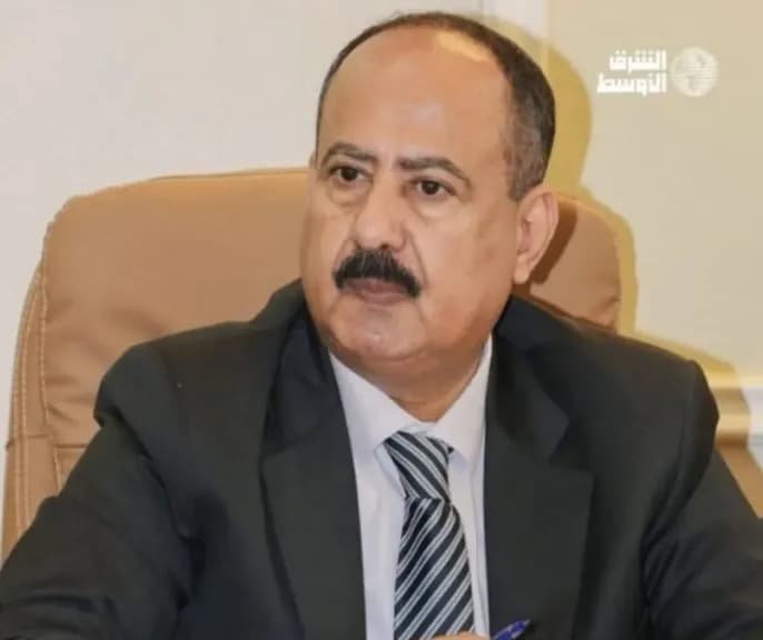 وزير النقل يكشف عن خطة حكومية لإعادة بناء وتطوير المطارات والموانئ اليمنية