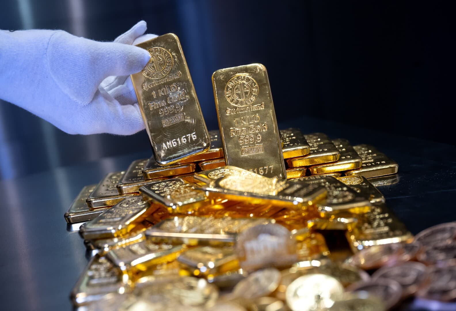 استقرار الذهب مع تقييم الأسواق لتداعيات الحرب على إيران