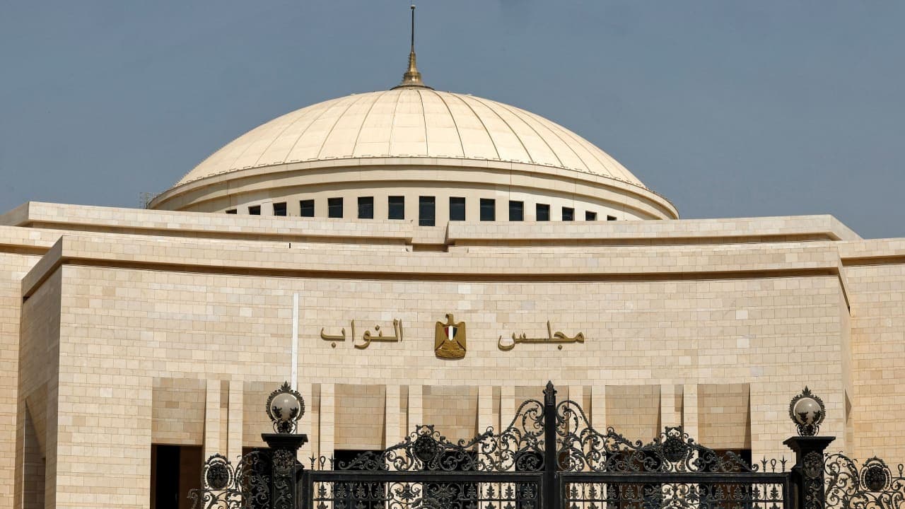صفقة جبل الزيت تثير الجدل في البرلمان المصري