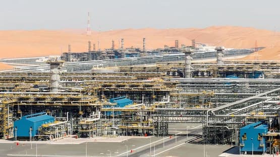 أبوظبي تعلن احتواء حريق في حقل شاه للغاز إثر هجوم بطائرة مسيرة