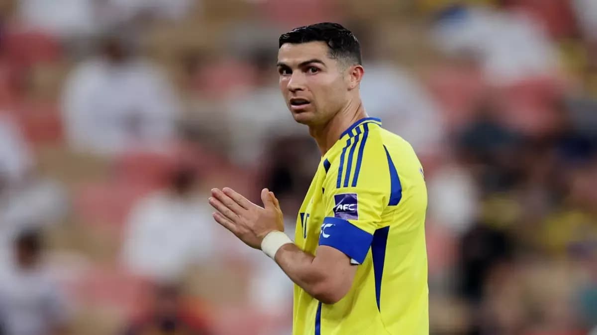 عاجل: رونالدو يكشف مشاعره الحقيقية بعد خماسية النصر التاريخية... رسالة مؤثرة تشعل جماهير العالمي!