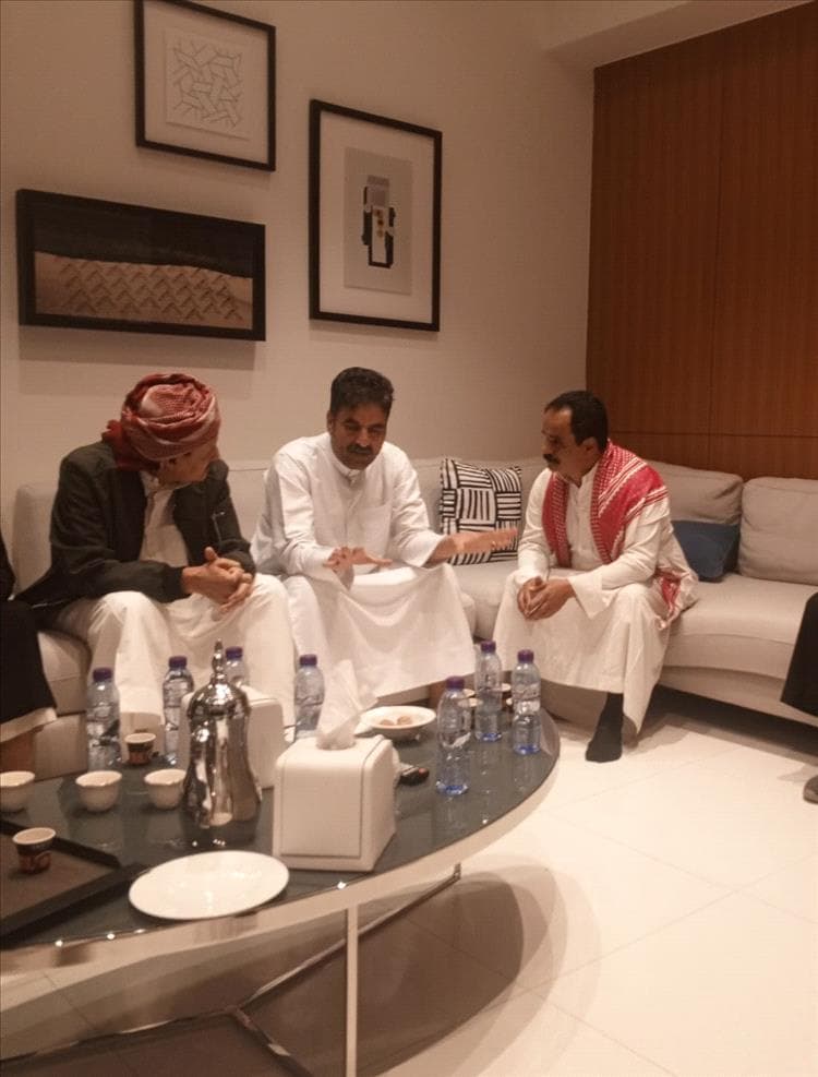 وفد من قيادات حلف كوادر مناطق الواحدي تلتقي العميد الجبواني لمناقشة أهداف وتطلعات الحلف