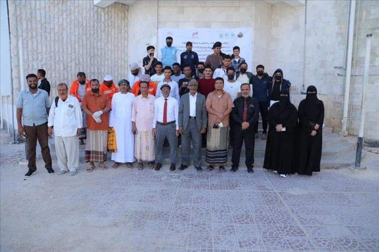 جامعة المهرة تؤكد على صون البيئة مع حملة «نحو مجتمع دوست»