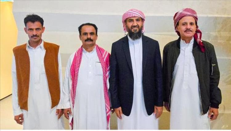 وفد حلف مناطق الواحدي يلتقي عضو قيادة المجلس الرئاسي اللواء عبد الرحمن أبو زرعة المحرمي لتحديد لقاء موسع برئاسة الحلف