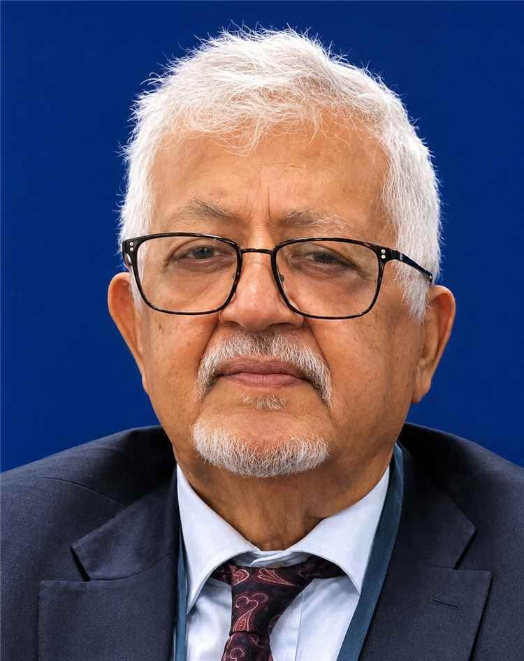 نعمان: الحوثي في أسوأ مراحله وراء التصعيد للهروب من الأزمات