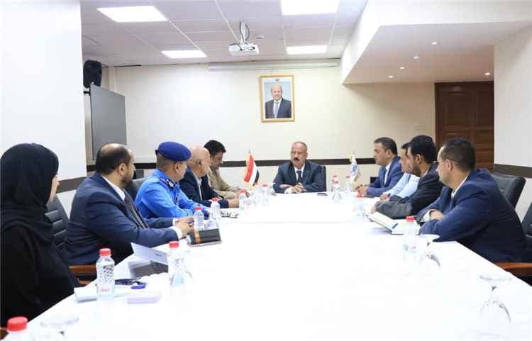 وزير النقل يناقش مع مجلس إدارة الهيئة العامة لتنظيم شؤون النقل البري تطوير الأداء وتعزيز الحوكمة