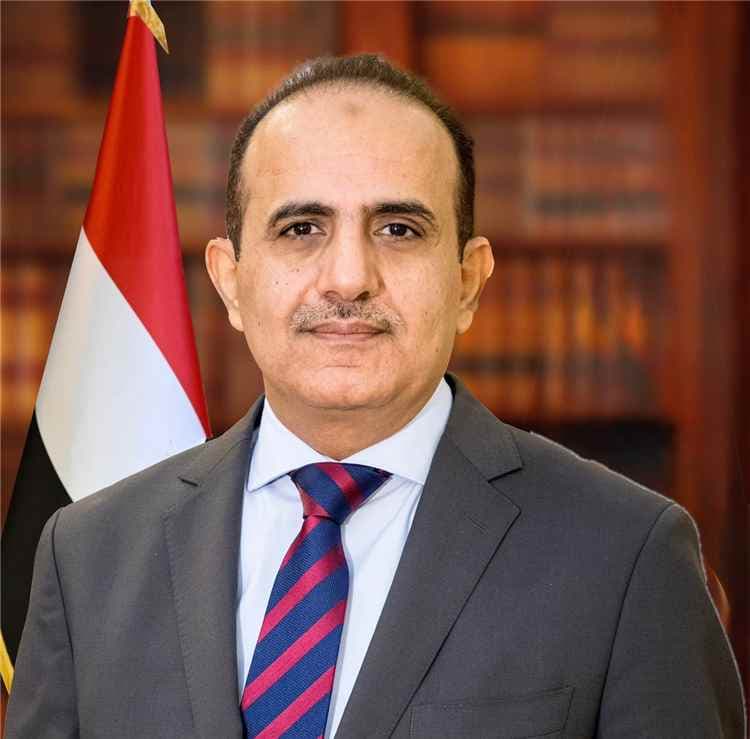 قيادة ومنتسبو وزارة الصحة يهنئون الوزير بحيبح بفوز اليمن بعضوية مجلس إدارة صندوق مكافحة الجوائح