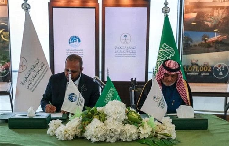 دعم سعودي متواصل لتعزيز التعافي الاقتصادي والخدمات والصحة والرياضة في المحافظات المحررة