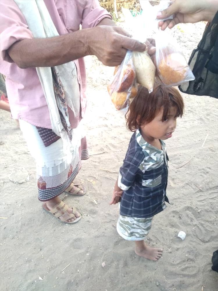 بجهود ذاتية.. جمعية إكرام التنموية بالكود توزع وجبات إفطار صائم لـ40 أسرة في كود النيسة