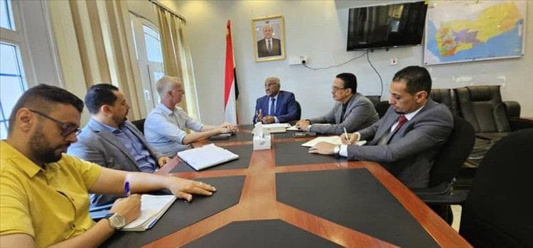 وزير الإدارة المحلية يبحث مع البرنامج الإنمائي دعم مسار التنمية والتمكين الاقتصادي