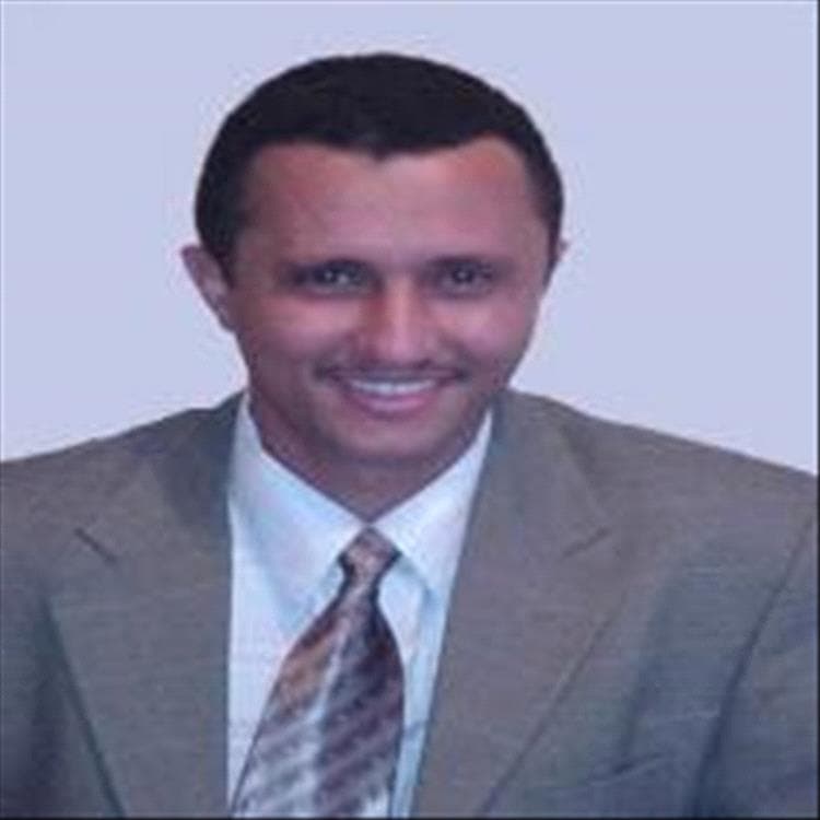 الدكتور عارف السقاف يحذر من تداعيات رفع سعر أسطوانة  على الاقتصاد الوطني