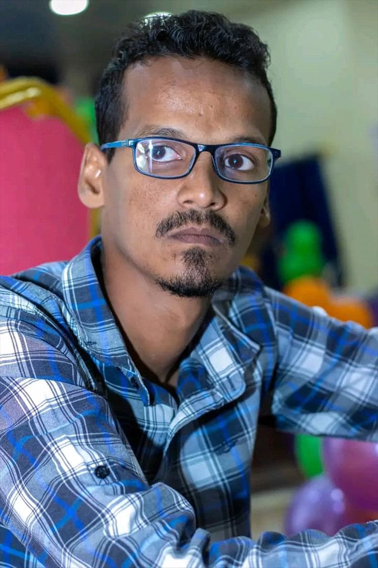 الصحفي خالد عباد يدعو لمنح محافظ أبين الوقت الكافي بعيداً عن الضغوط