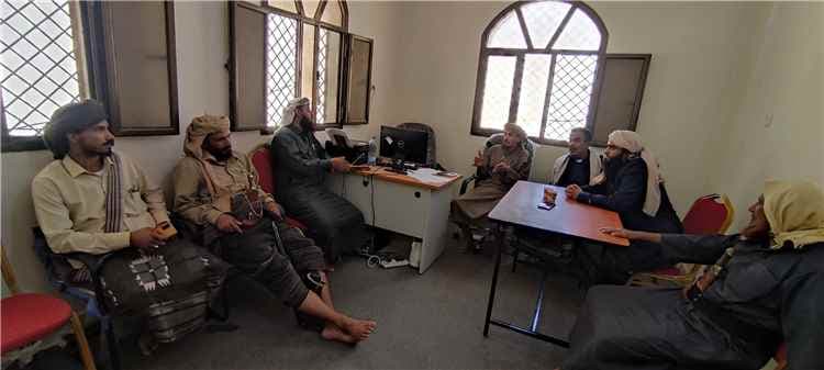 مدير أوقاف شبوة ي برنامج الانضباط والنزول الميداني في مكتب الأوقاف