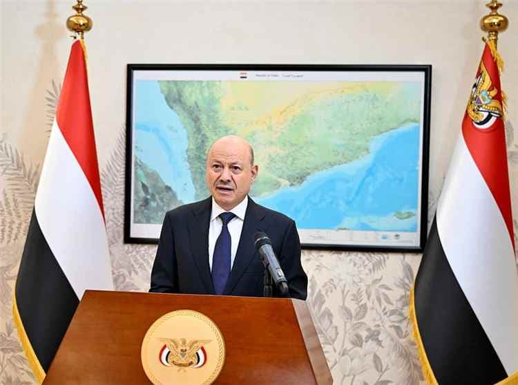 عاجل: أول بيان للرئيس العليمي بعد إعلان الحوثيين تهديد الملاحة.. إجراءات حاسمة وبدء تصدير النفط