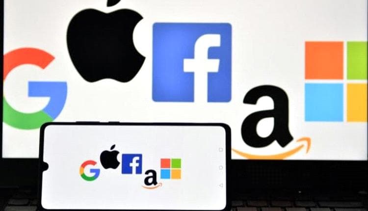 حرب على عقول (الذكاء الاصطناعي).. سباق محموم بين عمالقة التكنولوجيا