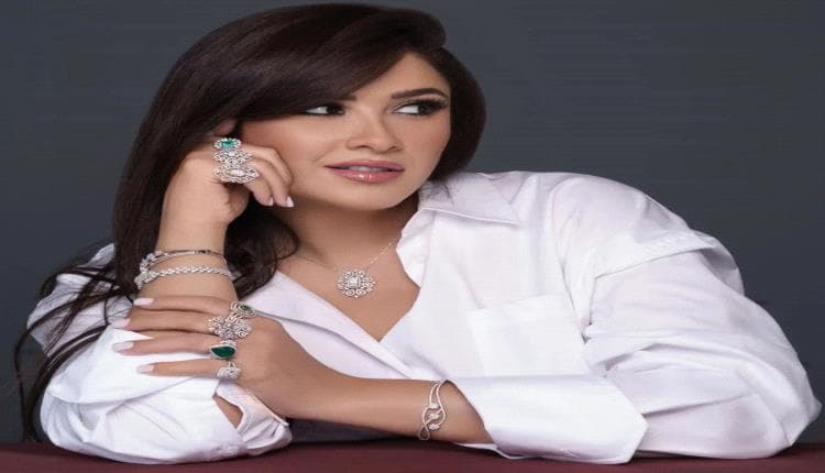 عمرو محمود ياسين: يُ clearing الحقيقة حول انتقادات ياسمين عبد العزيز في 'وننسى اللي كان'