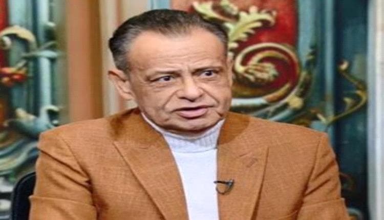 محمود غنيم يعتذر عن منشوره ويوضح مقصده في قضية الكلاب الضالة
