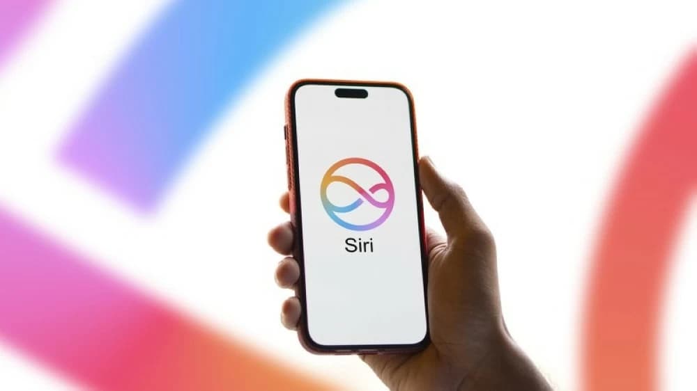 ثورة في «Siri».. «آبل» تدمج Gemini وتحوّل مساعدها إلى روبوت محادثة متكامل