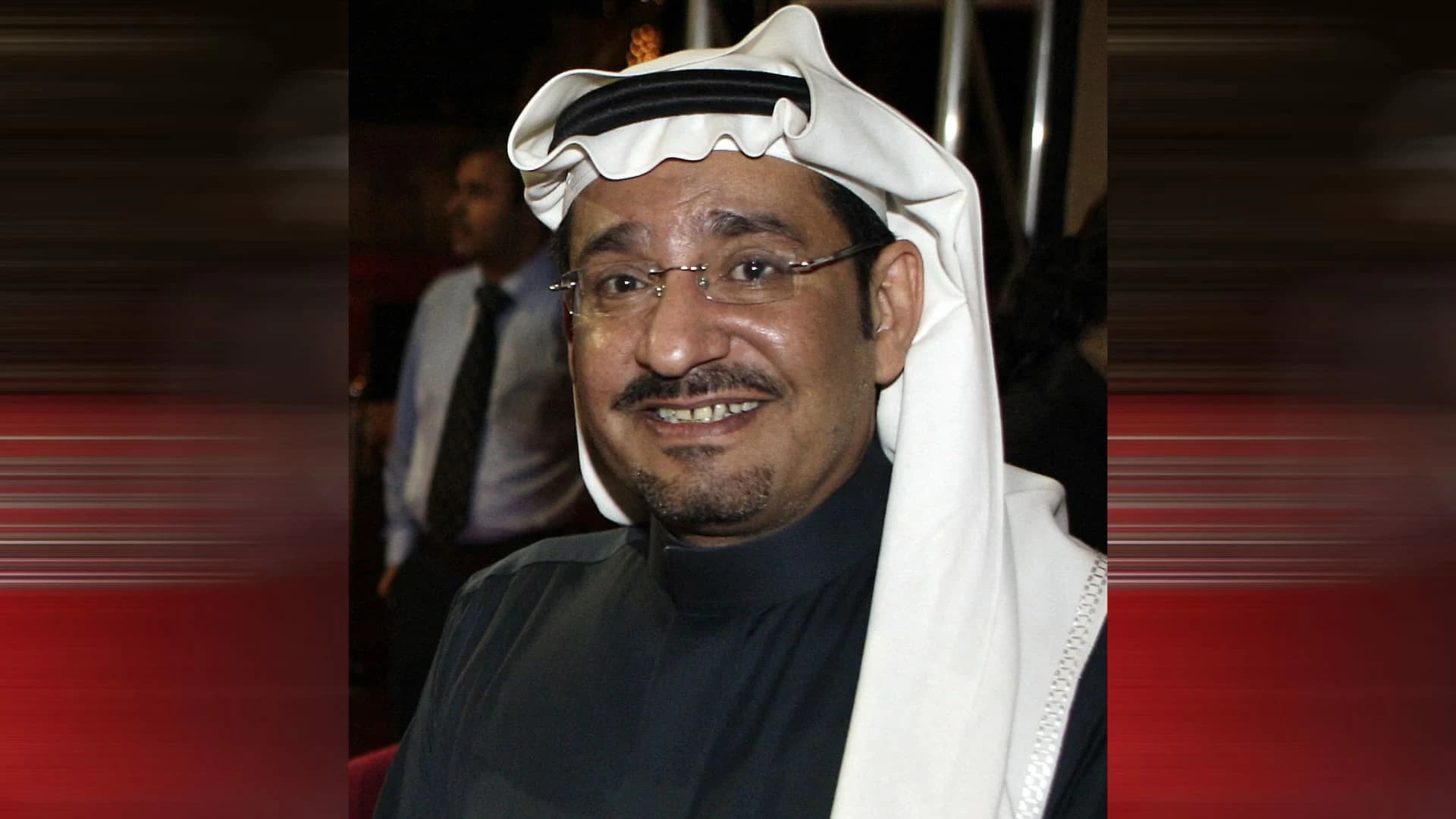 90 حلقة بإخراج تركي.. مسلسل مستوحى يعيد عبدالله السدحان إلى الدراما