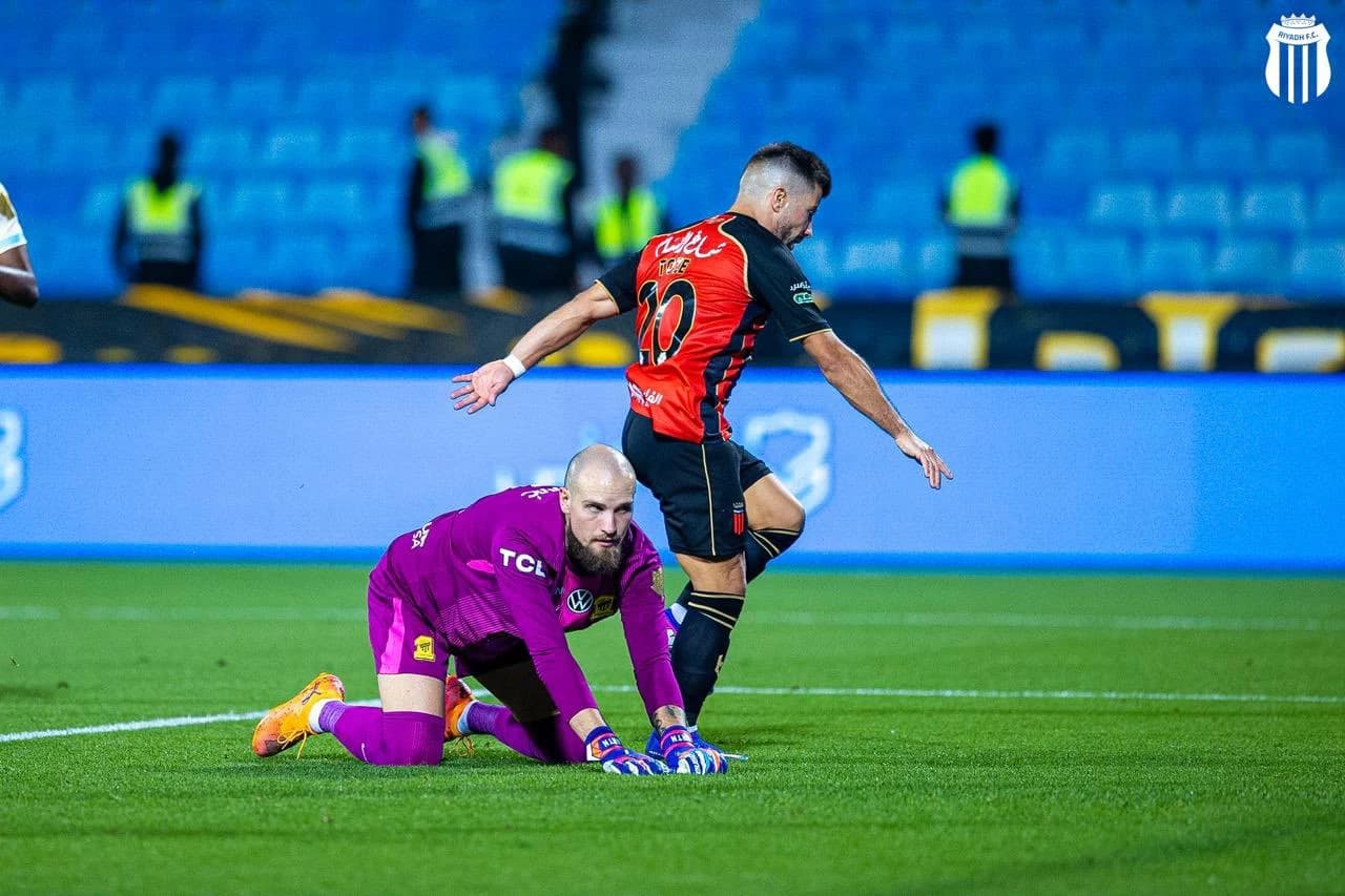 بعد «جولة العلم».. من تجرّع الألم؟