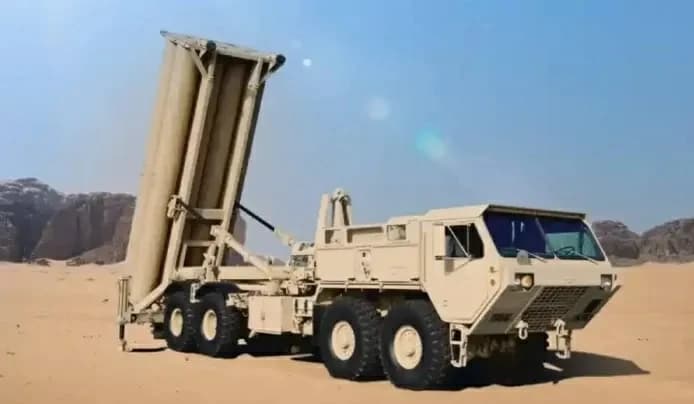 الإمارات تتعامل مع 4 صواريخ باليستية و26 مسيّرة إيرانية