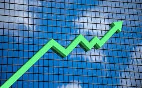 أسعار هذا المعدن قفزت قرب أعلى مستوى في 4 سنوات