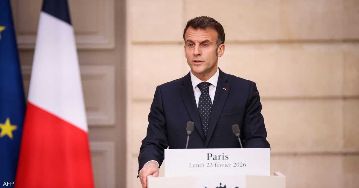 في اتصال مع بزشكيان.. ماكرون يطالب بوقف استهداف دول المنطقة