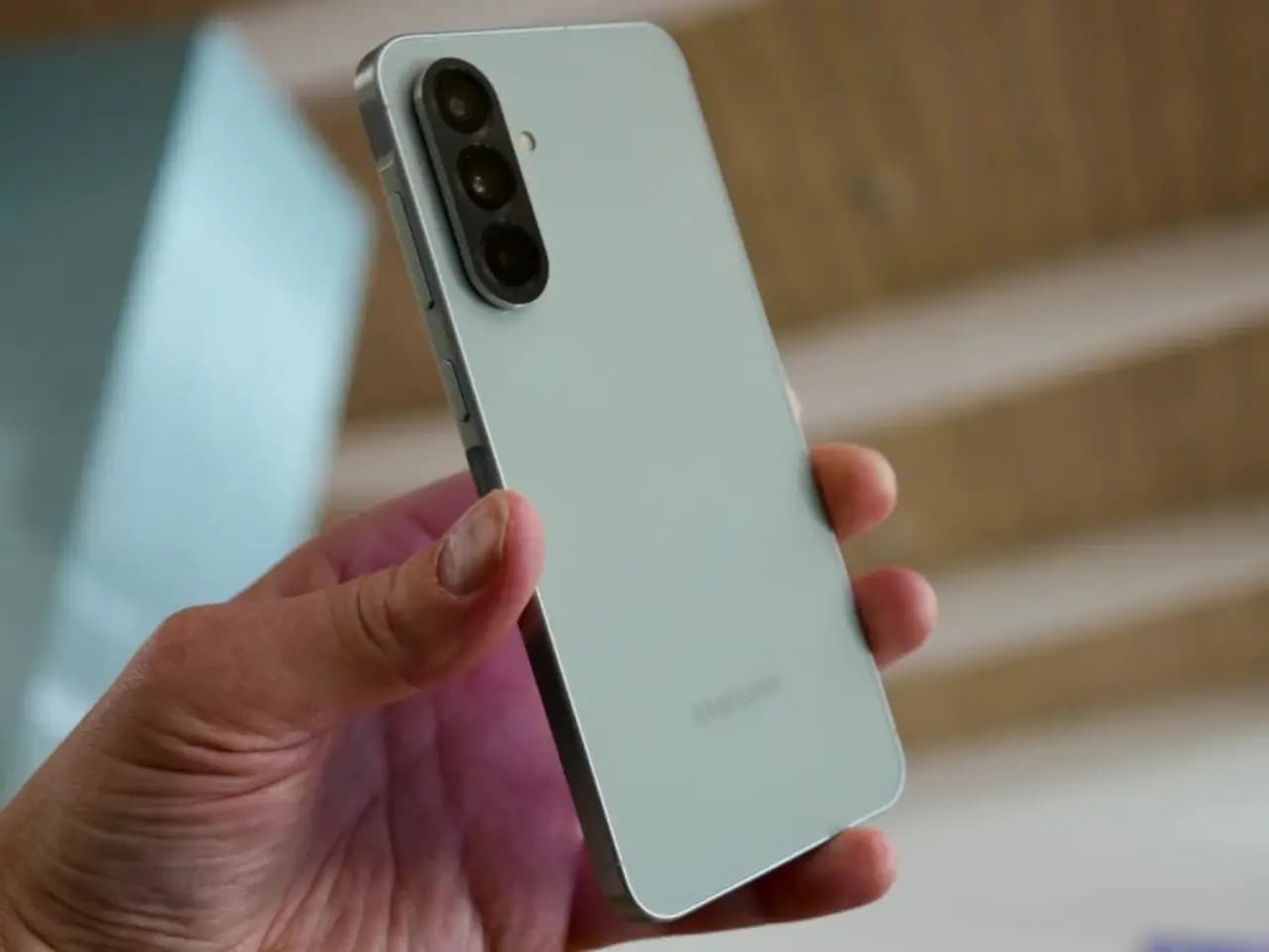 سامسونج تطلق تحديث الأمان لشهر فبراير 2026 لهواتف Galaxy A56 وA55 وA54 وA53