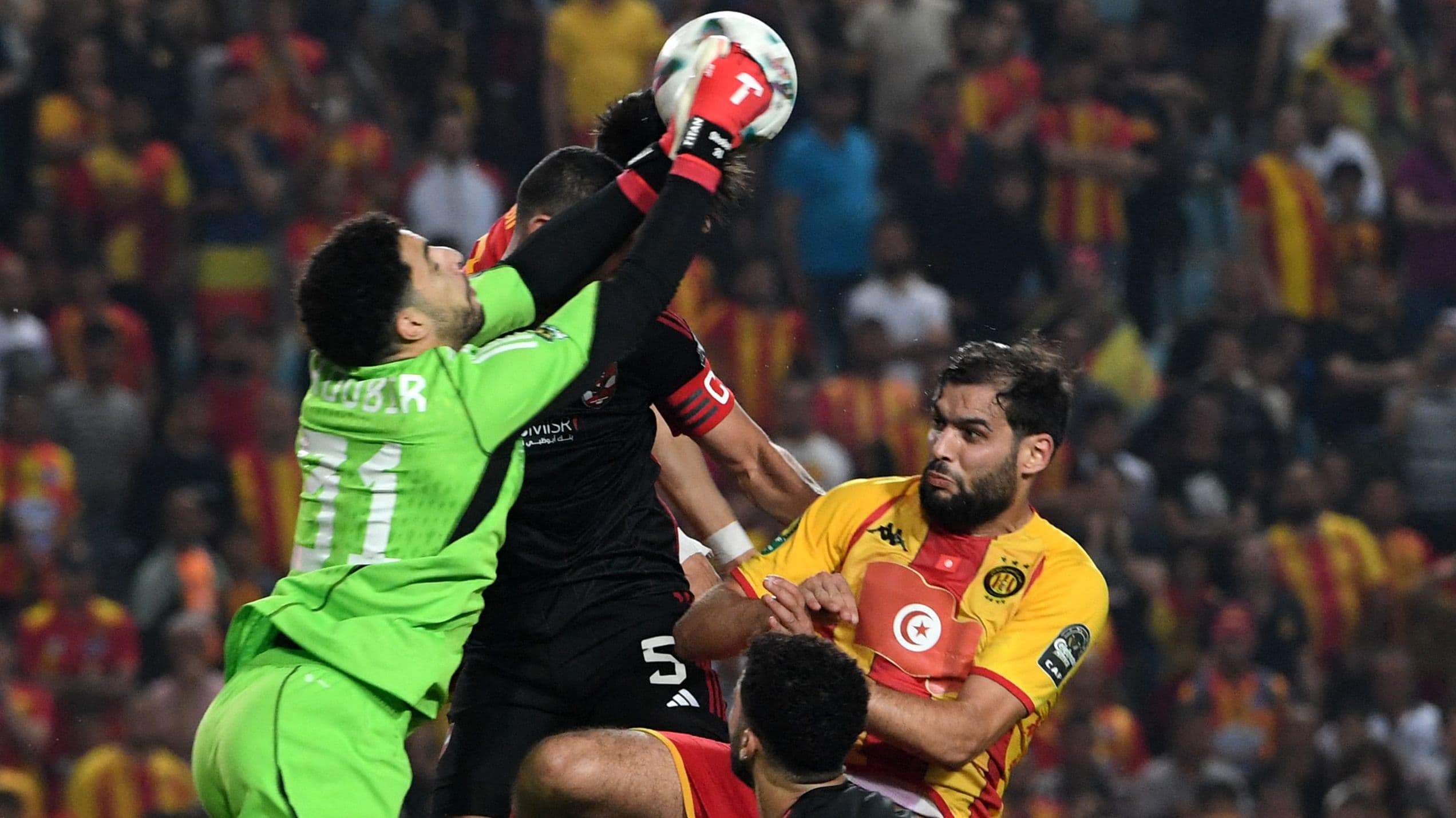 بالفيديو.. الترجي يصعق الأهلي رغم تعملق شوبير