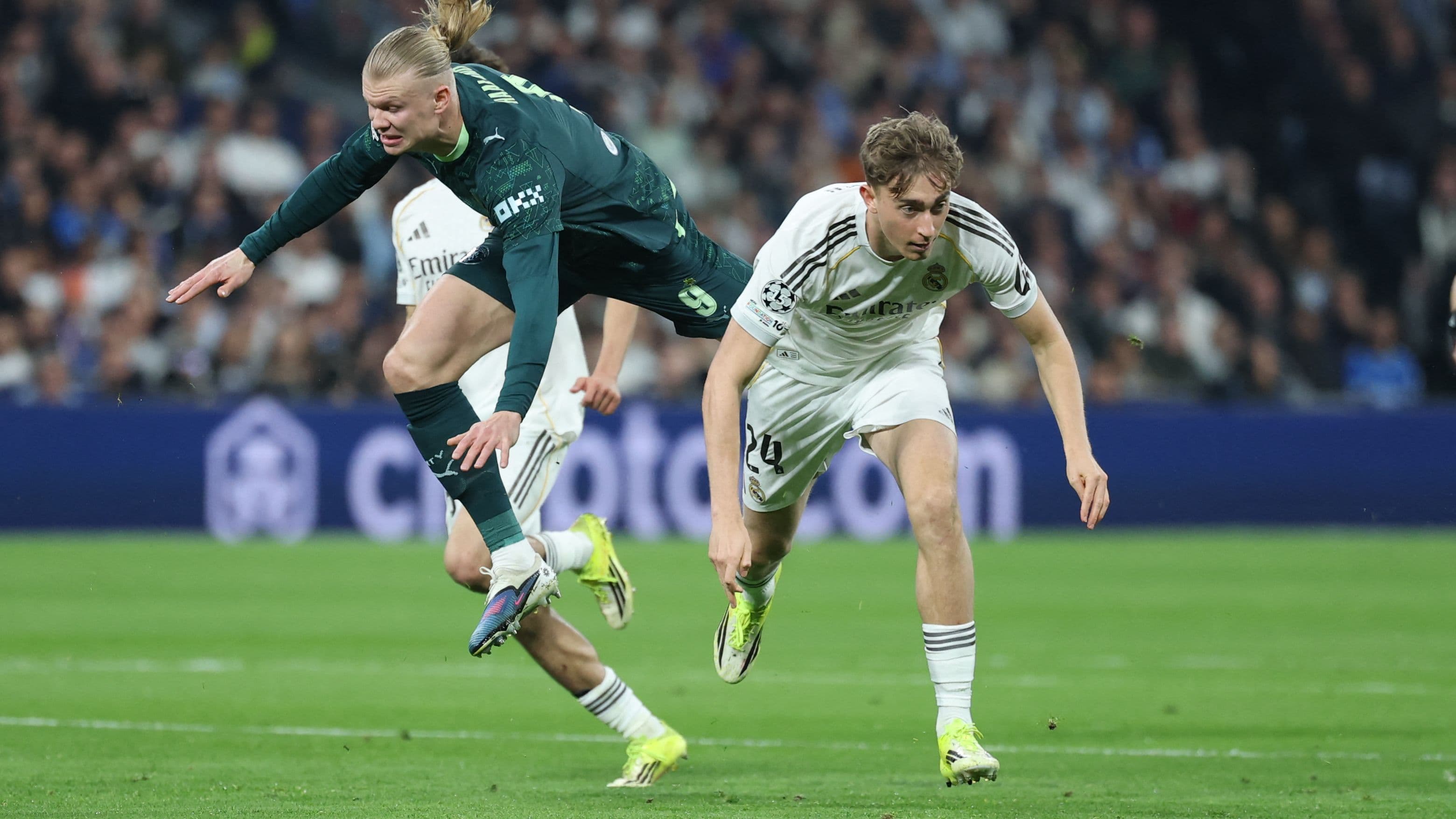 يستعيد بريقه.. كيف كسر هويسن دوامة الإحباط أمام السيتي؟