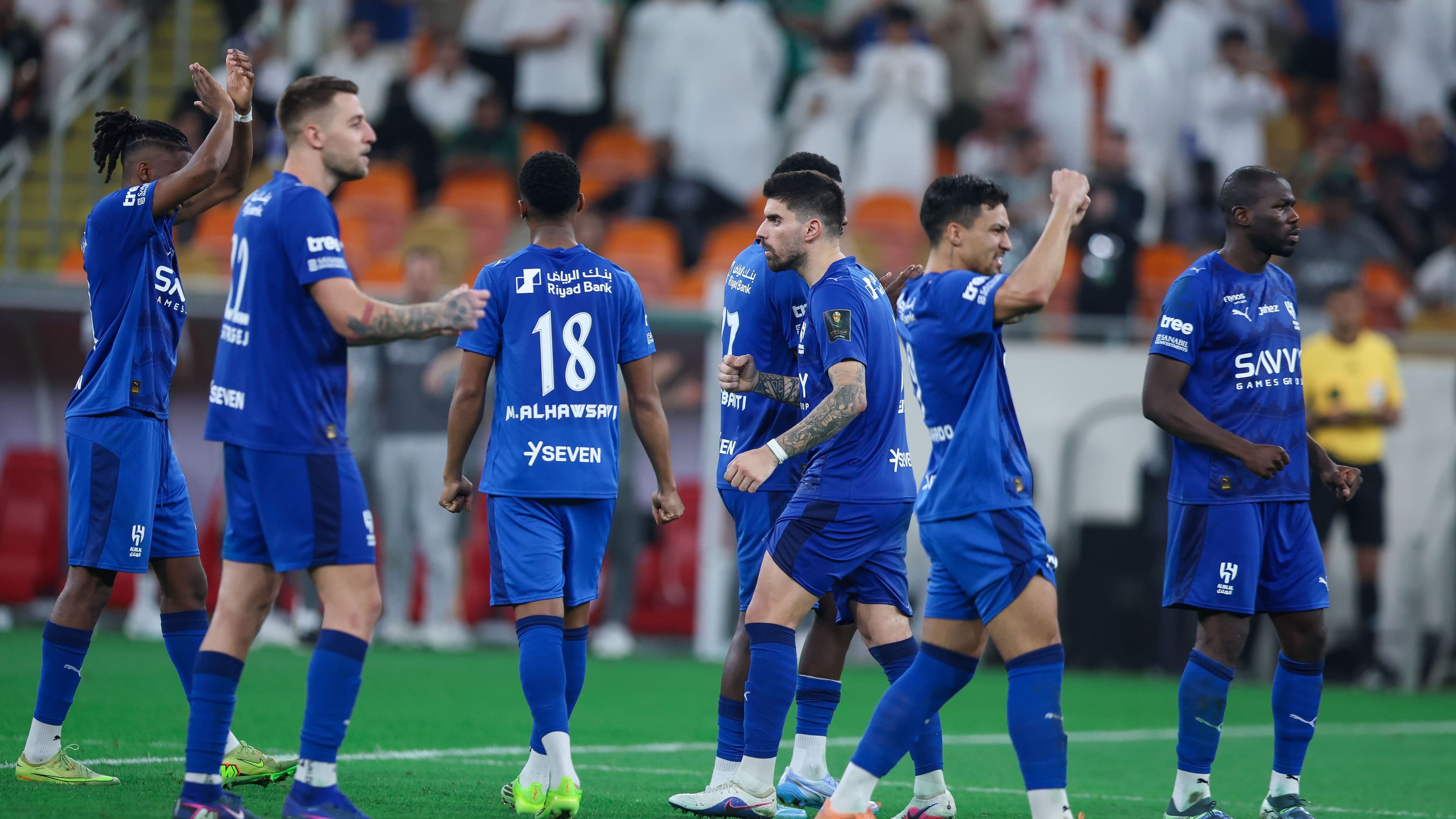 النصر أكثر المستفيدين.. الفيروس الدولي يهدد حلم الهلال