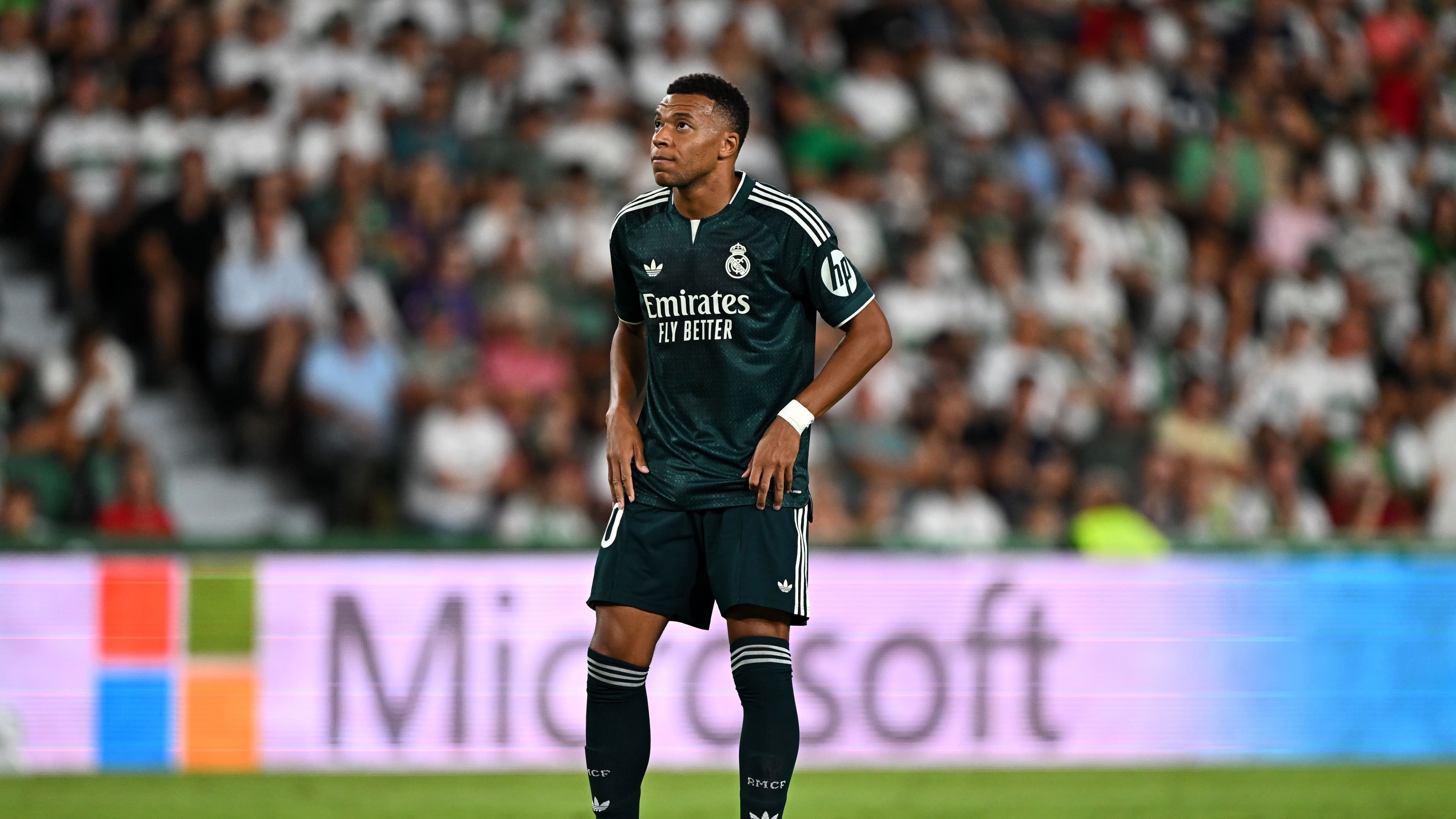 فيديو: مبابي يسجل أمام إلتشي.. ويثير قلق جماهير ريال مدريد