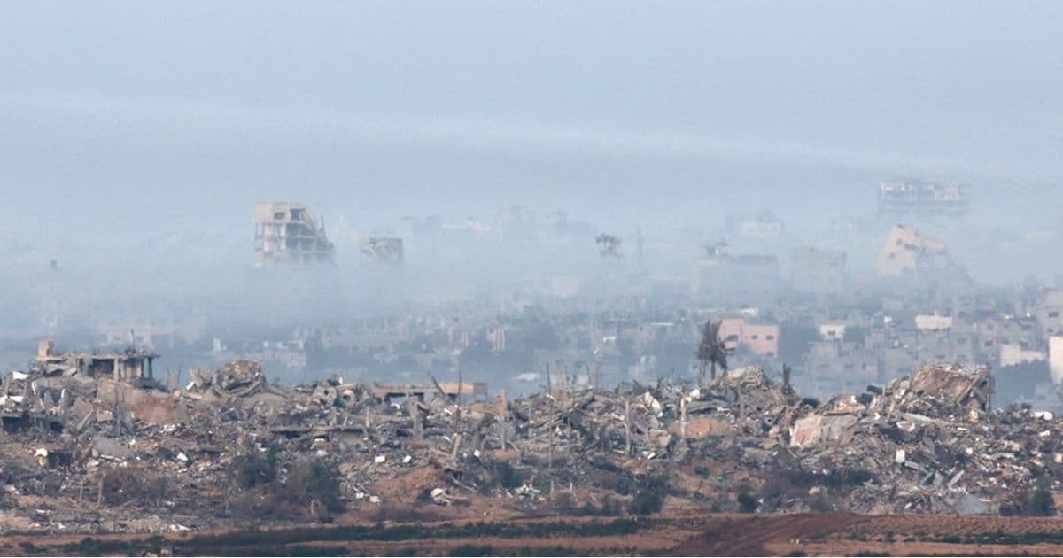 جندي إسرائيلي يوثق تدمير كلي لبيت حانون في قطاع غزة