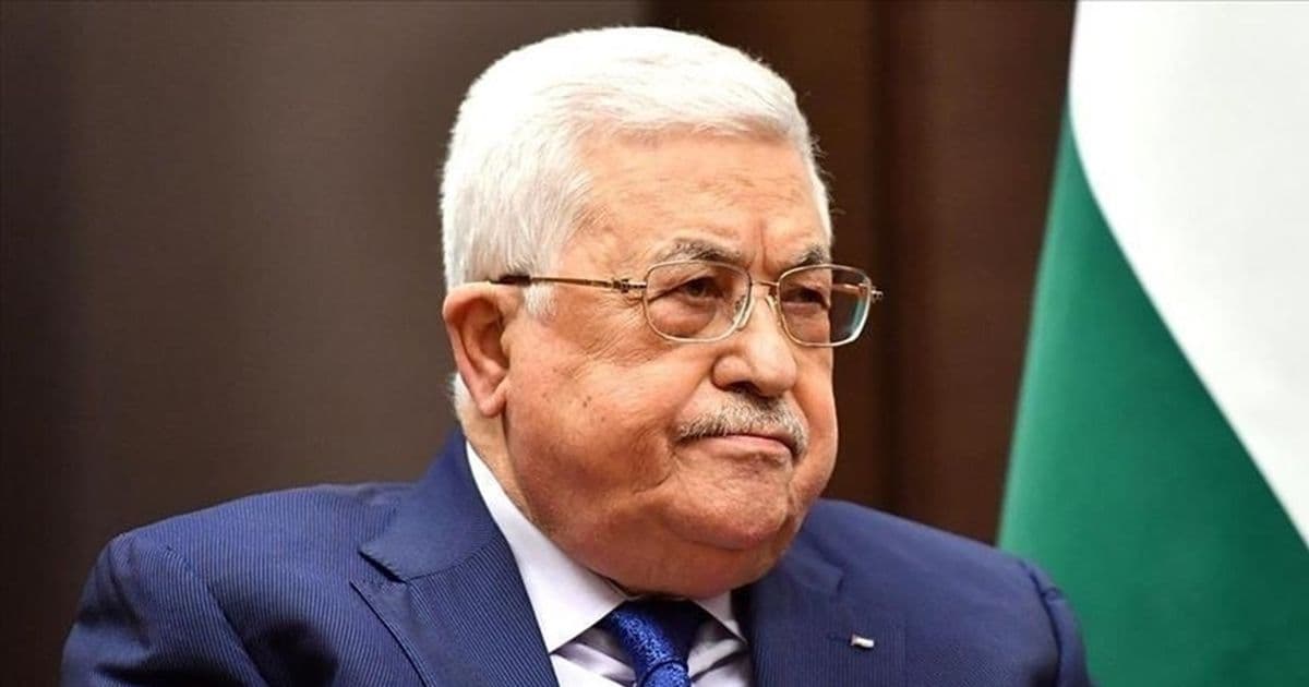 عباس يصل مصر في زيارة ليومين.. ووزير الزراعة يستقبله