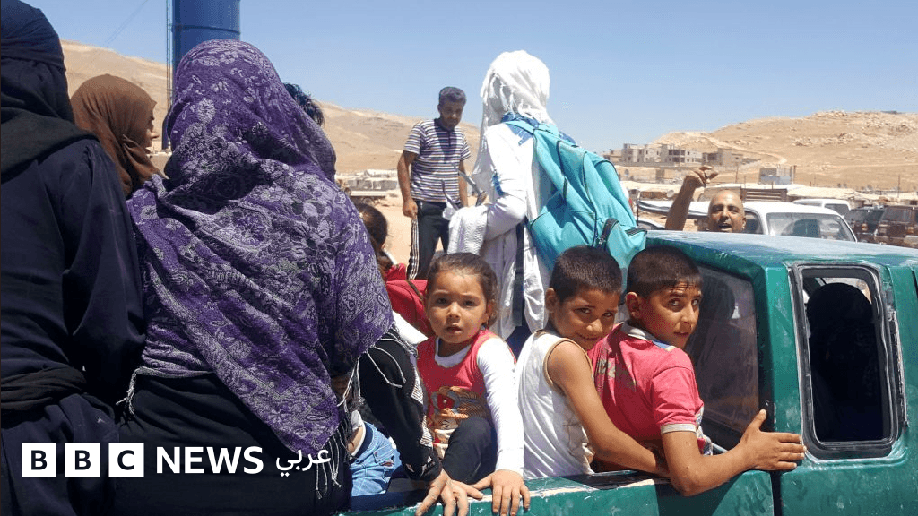 آلاف اللاجئين السوريين في لبنان يعودون خشية تصاعد المواجهات بين إسرائيل وحزب الله