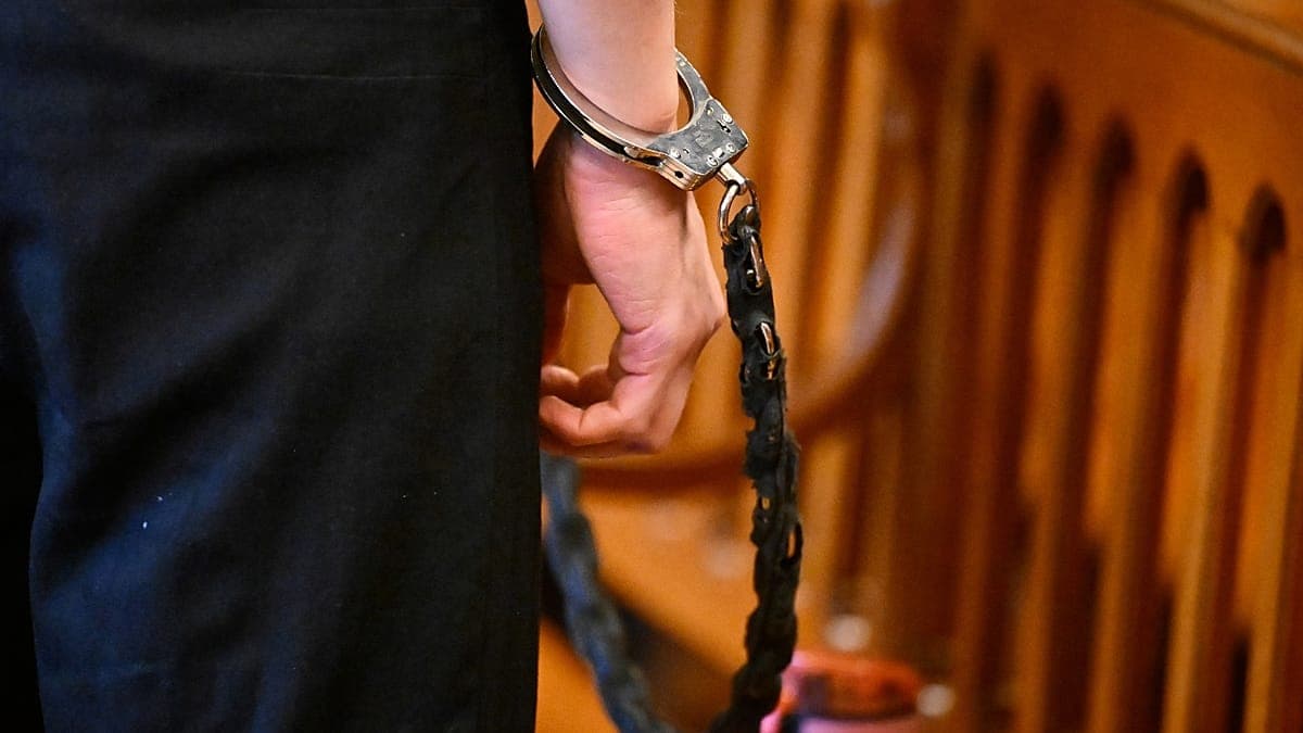 برلين تحاكم سوريًا بتهمة قيادة ميليشيا موالية للأسد وارتكاب جرائم ضد الإنسانية