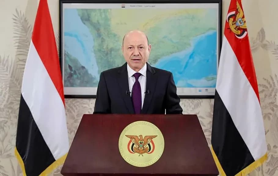 ”بشائر الخلاص تلوح بالأفق”.. الرئيس العليمي يحيي ذكرى تحرير عدن ويؤكد: اقتربنا من استعادة مؤسسات الدولة