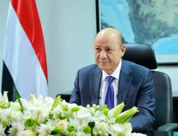 الرئيس العليمي: تضامن يمني كامل مع السعودية والخليج والأردن ضد الاعتداءات الإيرانية