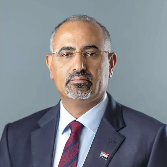 لن يعود أبداً.. تحذير قاسٍ من العولقي لكل من ينتظر عودة الزبيدي!