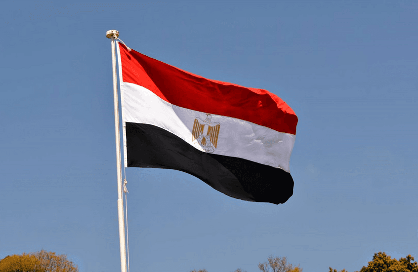 موديز تجمد تصنيف مصر الائتماني رغم الإصلاحات السياسية والاقتصادية