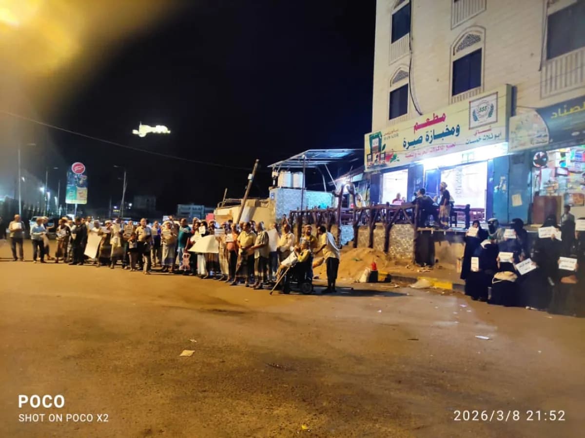 توجيه حكومي لإصدار كشوفات مرتبات الموظفين النازحين تمهيداً لصرفها بعد أشهر من التعثر